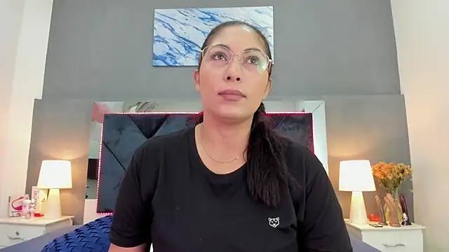 Lauralove 69 online show from October 21, 7:25 pm