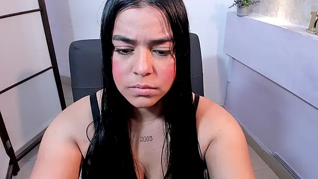 LyndaKimm online show from January 29, 2:21 pm