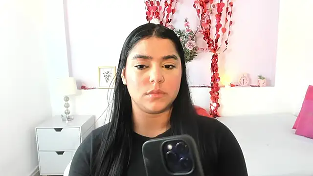 LyndaKimm online show from February 16, 5:37 am