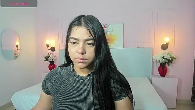 LyndaKimm online show from March 18, 6:25 am