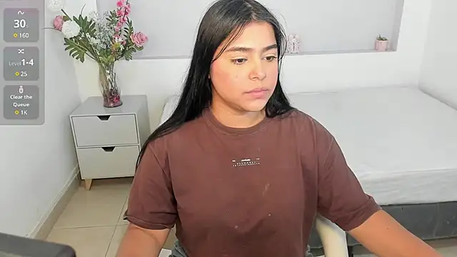 LyndaKimm online show from March 22, 8:26 pm