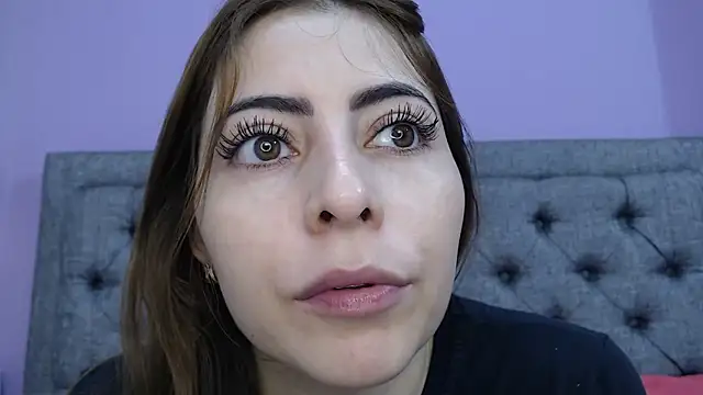 Snapshot of LilaSuni chatting on November 24, 2:06 pm LilaSuni online show from November 24, 2:06 pm