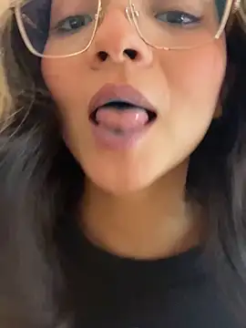 Cat2525 online show from March 15, 10:05 pm