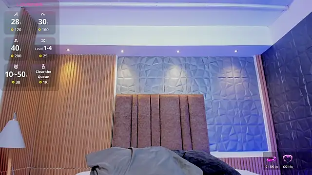 charlottewhitte online show from March 30, 12:28 pm