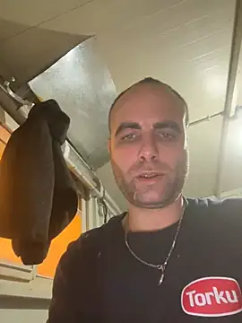 mustican422 online show from January 25, 5:08 pm