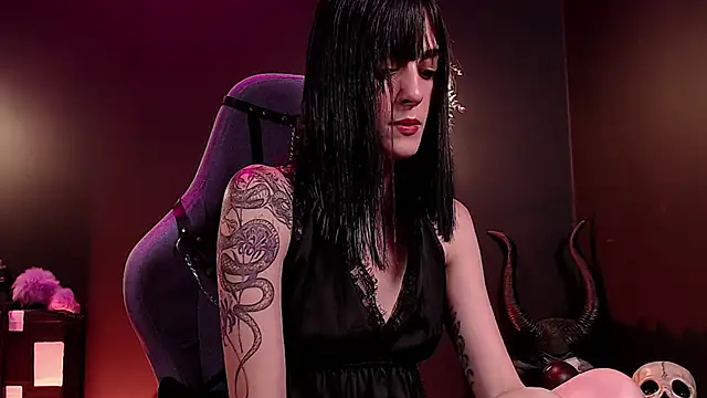 ameliachadburn online show from September 28, 6:13 pm