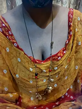 tuttifrutti17 online show from April 30, 5:19 pm