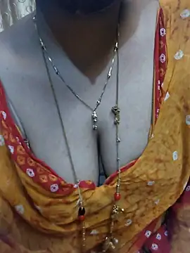 tuttifrutti17 online show from July 8, 4:55 pm