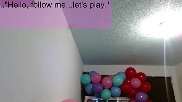 toxxxic cams online show from September 24, 8:06 am