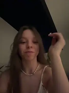 Snapshot of ElisabethDavis chatting on February 3, 1:19 pm ElisabethDavis online show from February 3, 1:19 pm