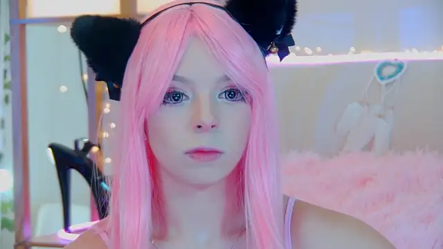 Snapshot of ElisabethDavis chatting on September 21, 3:13 pm ElisabethDavis online show from September 21, 3:13 pm