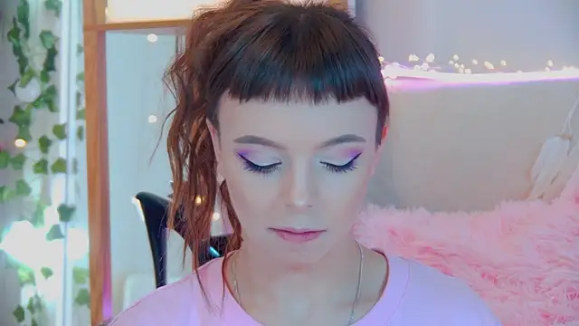 Snapshot of ElisabethDavis chatting on September 24, 3:15 pm ElisabethDavis online show from September 24, 3:15 pm