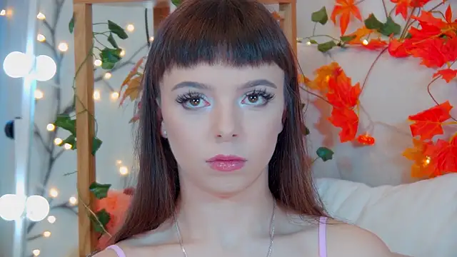 Snapshot of ElisabethDavis chatting on October 5, 3:21 pm ElisabethDavis online show from October 5, 3:21 pm