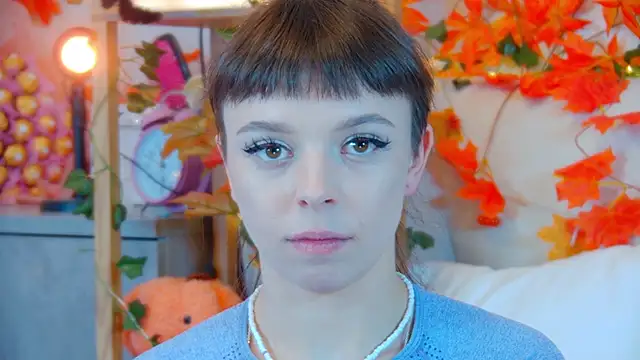 Snapshot of ElisabethDavis chatting on October 21, 8:20 pm ElisabethDavis online show from October 21, 8:20 pm