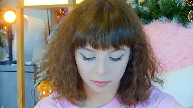 Snapshot of ElisabethDavis chatting on December 5, 3:09 pm ElisabethDavis online show from December 5, 3:09 pm