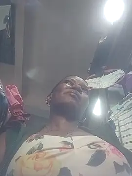 Hailey BaileyXYZ online show from December 14, 2:00 pm