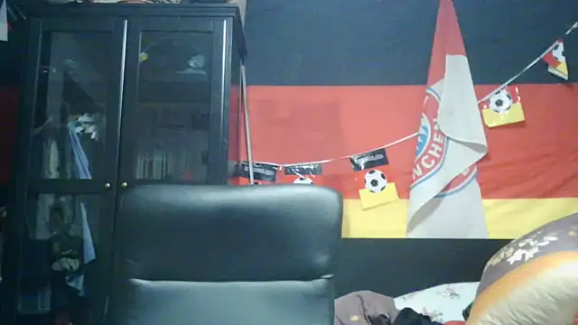 Die-geile-Sau online show from January 17, 10:13 pm