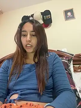 Snapshot of Vaiolet_a chatting on December 20, 10:32 pm Vaiolet a online show from December 20, 10:32 pm