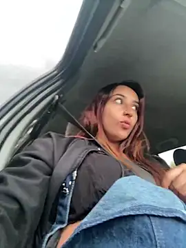 Snapshot of Vaiolet_a chatting on January 11, 10:29 pm Vaiolet a online show from January 11, 10:29 pm