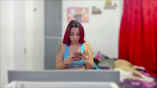 Snapshot of ariell_rosee1 chatting on January 20, 5:37 am ariell rosee1 online show from January 20, 5:37 am