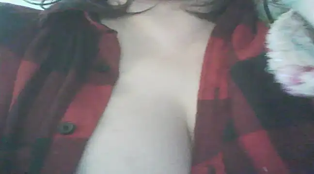 Snapshot of deluxpussy chatting on January 2, 10:05 am deluxpussy online show from January 2, 10:05 am