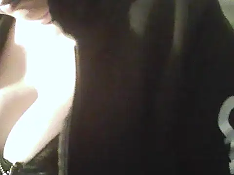 Snapshot of deluxpussy chatting on September 17, 8:43 pm deluxpussy online show from September 17, 8:43 pm