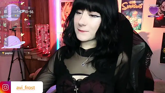 avi frost online show from February 12, 7:13 am