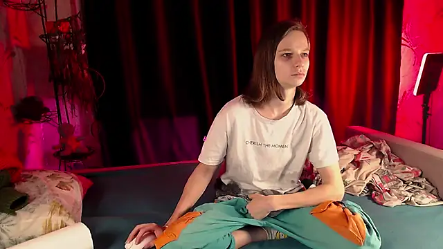 Frank Fraer online show from December 10, 1:54 am