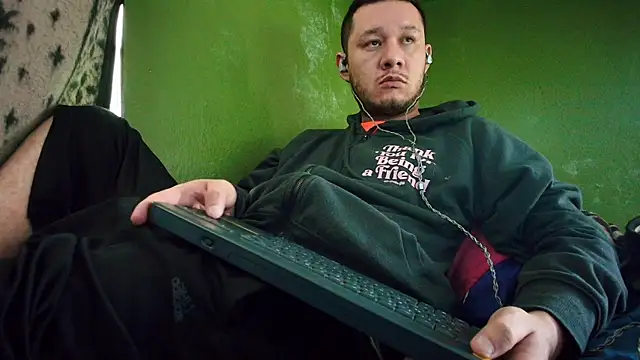 sweet cock28 online show from December 15, 3:20 pm