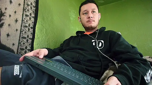 sweet cock28 online show from January 11, 3:52 pm
