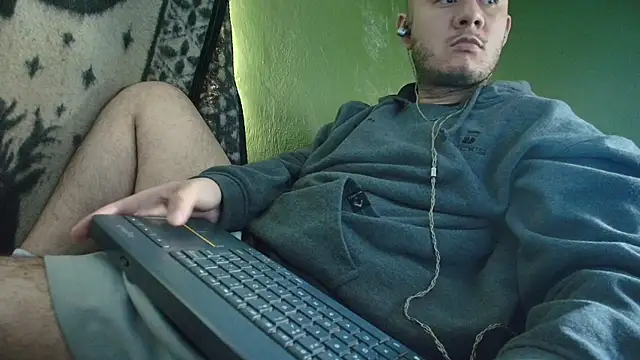 Snapshot of sweet_cock28 chatting on October 5, 2:37 pm sweet cock28 online show from October 5, 2:37 pm