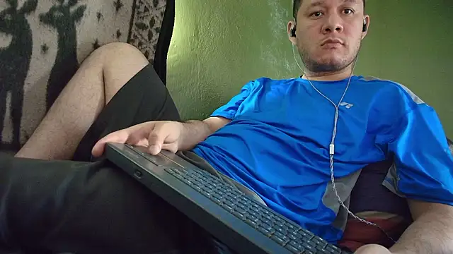 sweet cock28 online show from February 27, 3:23 pm