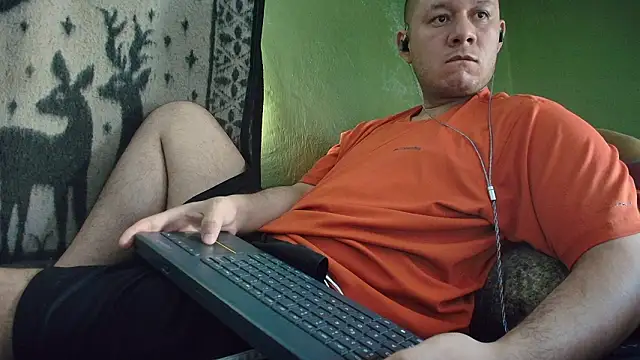 sweet cock28 online show from March 11, 3:29 pm