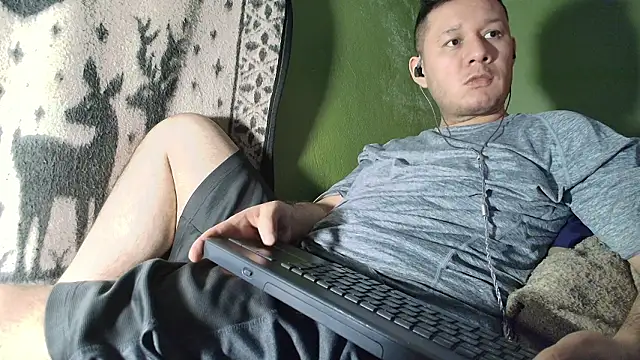 sweet cock28 online show from March 18, 3:31 am