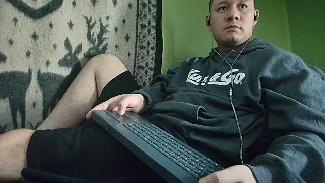sweet cock28 online show from July 13, 2:53 pm