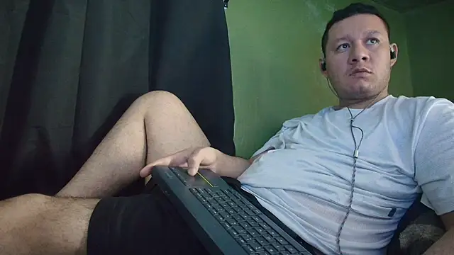 sweet cock28 online show from July 21, 3:25 pm