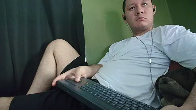 sweet cock28 online show from July 27, 3:08 pm