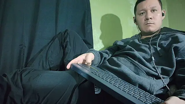 sweet cock28 online show from July 29, 1:48 am