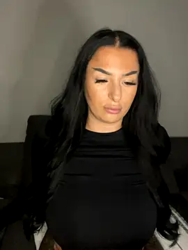 Mia-Bremer online show from September 27, 10:26 pm