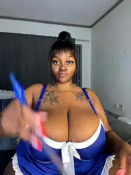 Yung-Missy online show from October 12, 1:59 am