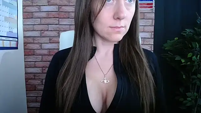 HarleyRebz online show from December 3, 8:00 am