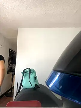 Snapshot of Natasha__Blue chatting on September 27, 7:08 pm Natasha Blue online show from September 27, 7:08 pm