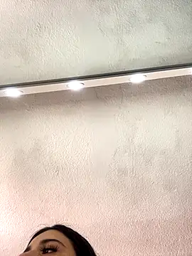 Snapshot of Natasha__Blue chatting on October 1, 6:25 pm Natasha Blue online show from October 1, 6:25 pm