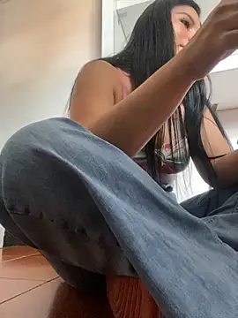 Snapshot of Natasha__Blue chatting on October 15, 6:19 pm Natasha Blue online show from October 15, 6:19 pm