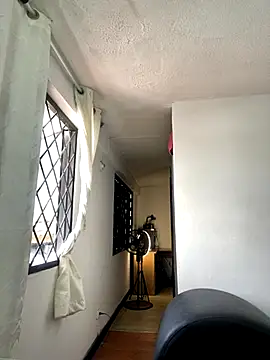 Snapshot of Natasha__Blue chatting on October 21, 6:08 pm Natasha Blue online show from October 21, 6:08 pm