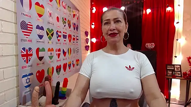 Sarah teiku online show from December 12, 9:26 pm