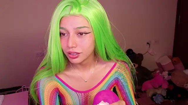 amber yull online show from July 23, 4:27 pm