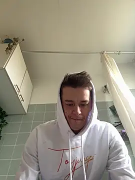 Toyjungee online show from October 15, 11:10 am