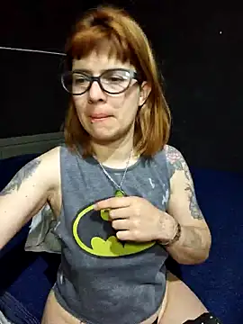 Snapshot of Carlafoxxx chatting on October 2, 1:29 pm Carlafoxxx online show from October 2, 1:29 pm
