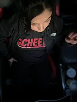 kimmiakiss22 online show from January 31, 1:01 am